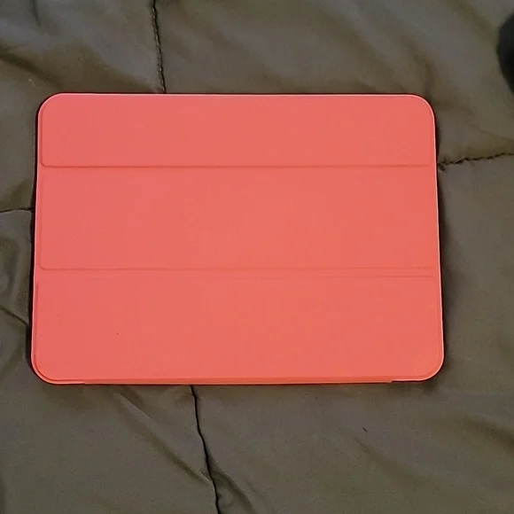 iPad Case - Picture 2 of 5